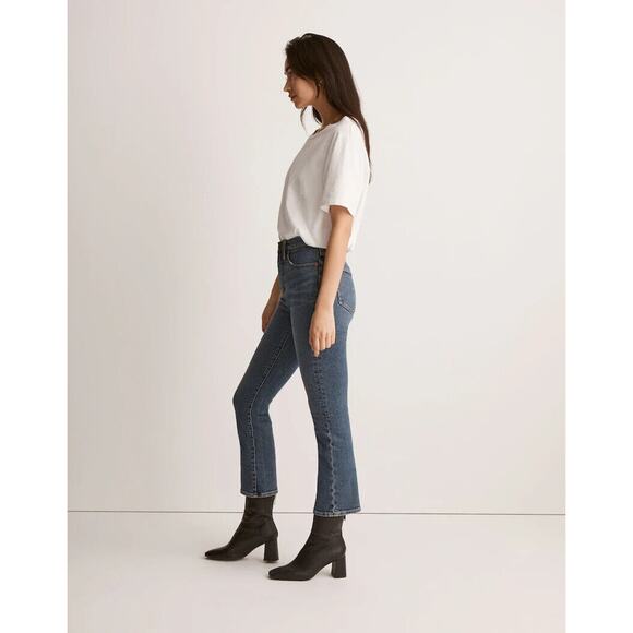 Cali Demi -Boot Jeans in Glenside Wash -Stretch - Mid Rise - New With Tags! W 28 - Picture 2 of 7